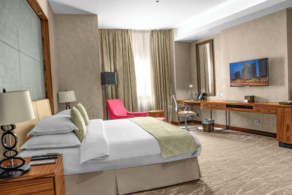 Millennium Plaza Hotel Doha - Tap to explore photos