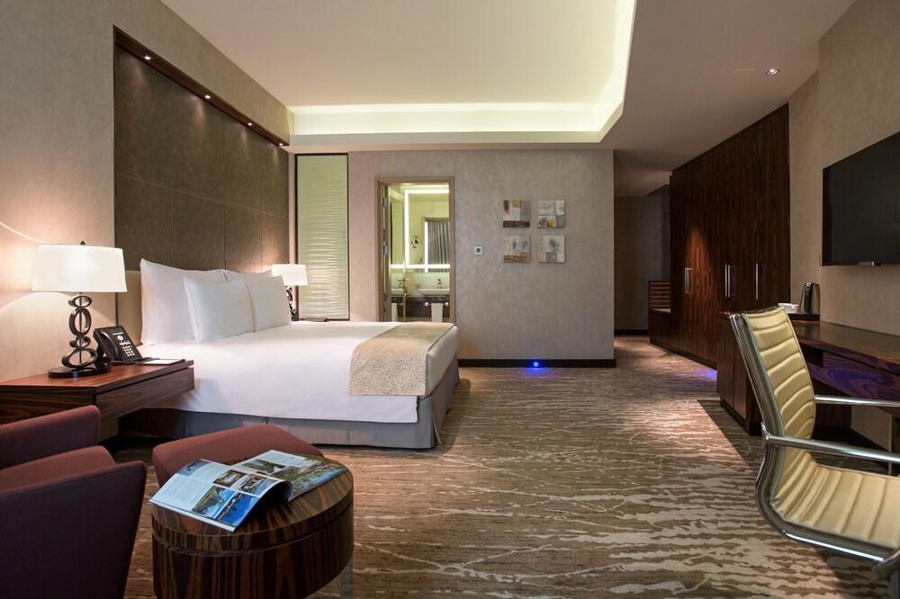 Millennium Plaza Hotel Doha Room Type - Superior Room, 1 King Bed