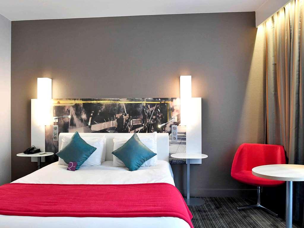MERCURE PARIS GARE DE  L EST - Tap to explore photos