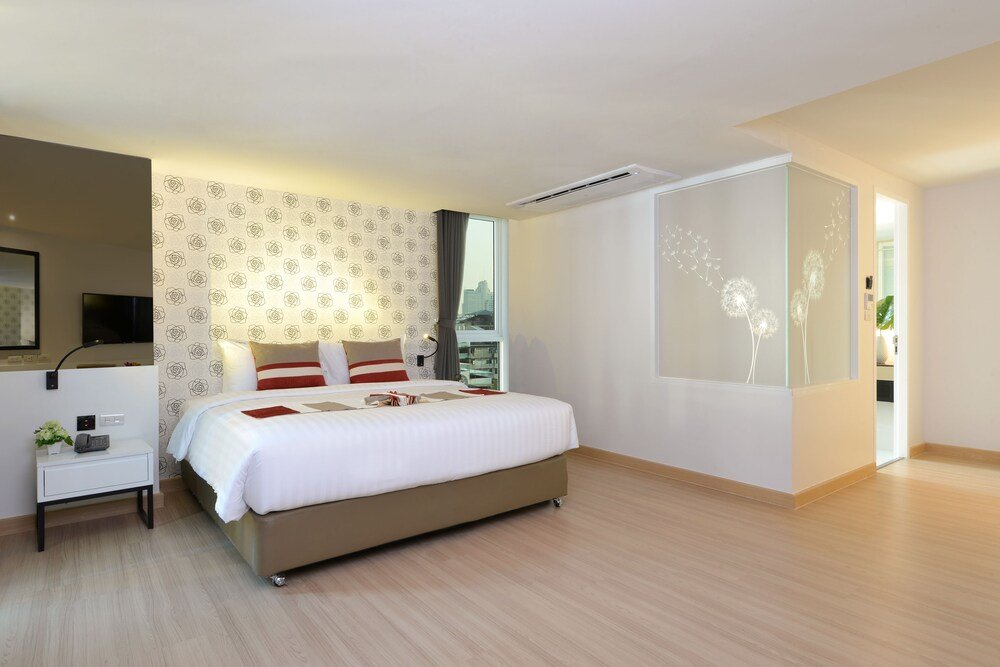 Le D'Tel Bangkok - Sathorn Room Type - Premier Room with Bathtub