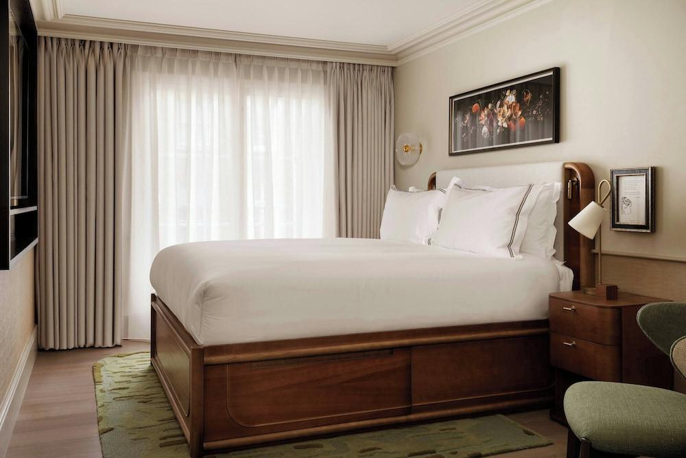 Montcalm Mayfair, Autograph Collection Room Type - Salon, Guest room, 1 King