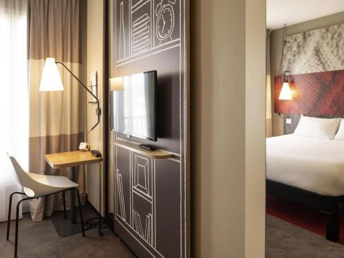 IBIS PARIS TOUR MONTPARNASSE