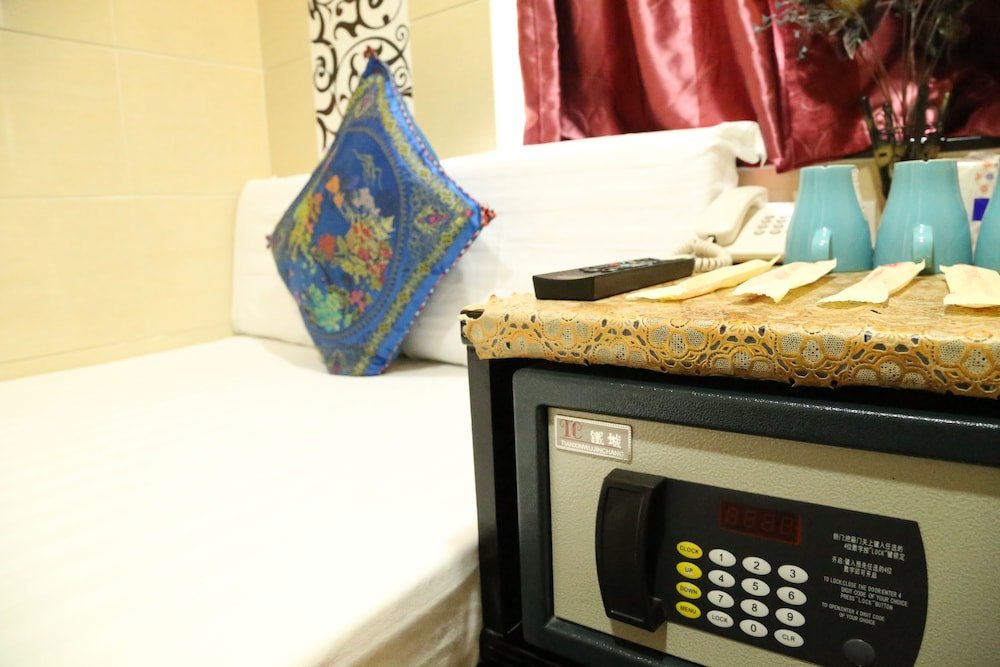 European Hostel Room Type - Double Room