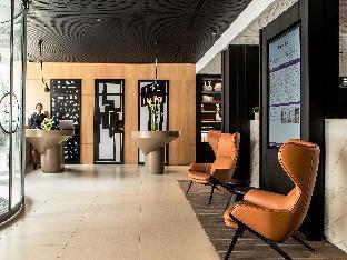 MERCURE PARIS 17 BATIGNOLLES - Tap to explore photos