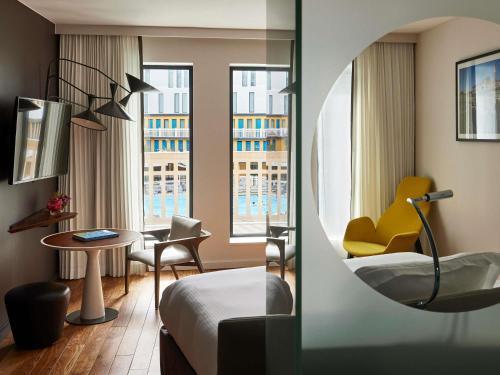 MOLITOR PARIS BY MGALLERY Room Type - DELUXE ROOM, 1 KING SIZE BED, POOL VIEW MOLITOR PARIS BY MGALLERY Room Type - DELUXE ROOM, 1 KING SIZE BED, POOL VIEW