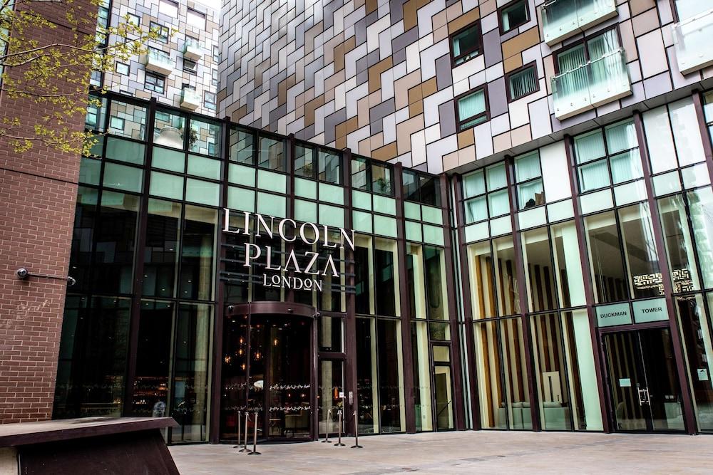 Lincoln Plaza London, Curio Collection by Hilton - Tap to explore photos