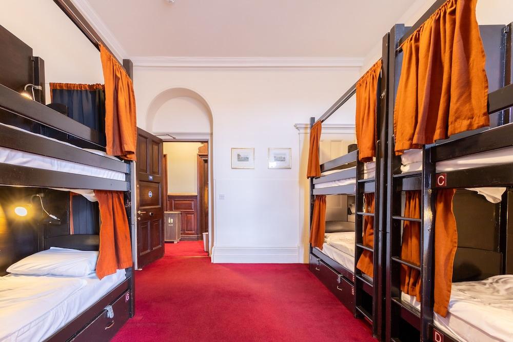 Palmers Lodge Swiss Cottage - Hostel Room Type - Shared Dormitory, Mixed Dorm (1 Bed in 6 Bed Dorm)