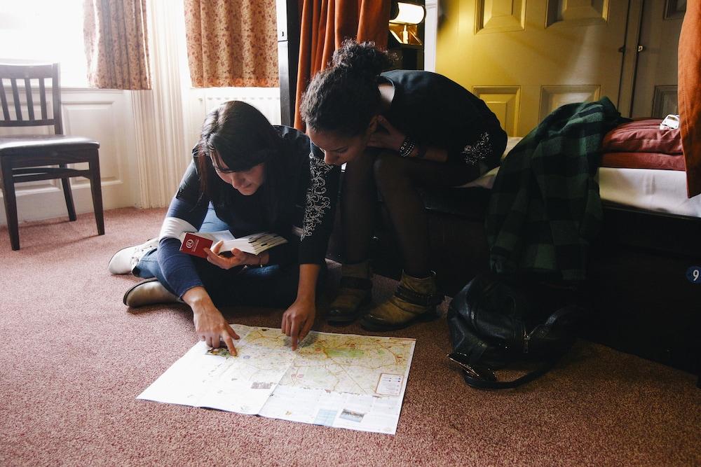 Palmers Lodge Swiss Cottage - Hostel Room Type - Shared Dormitory, Women only (1 Bed in 8 Bed Dorm)