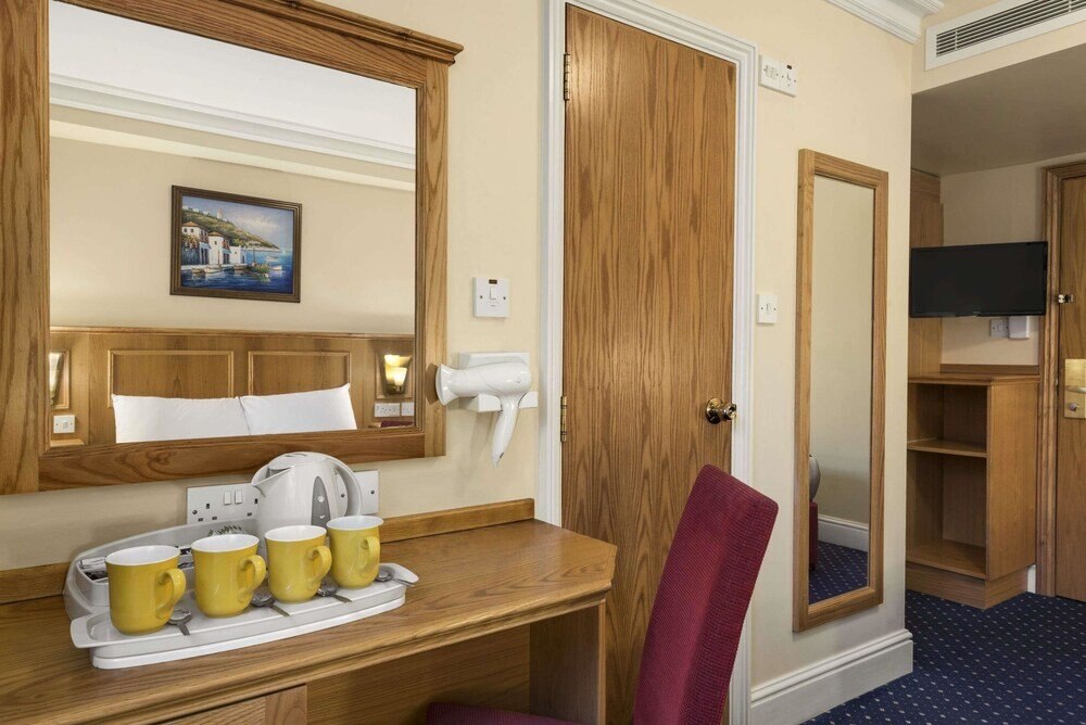 Days Inn Hyde Park Room Type - Double or Twin Room