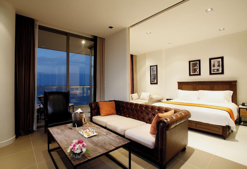 Pattaya Modus Beachfront Resort Room Type - Family Suite