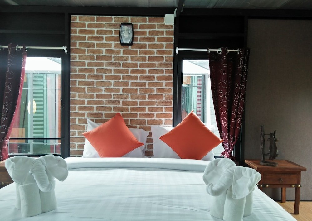 BUKIT POOL VILLAS Room Type - Deluxe One Bedroom Pool Access