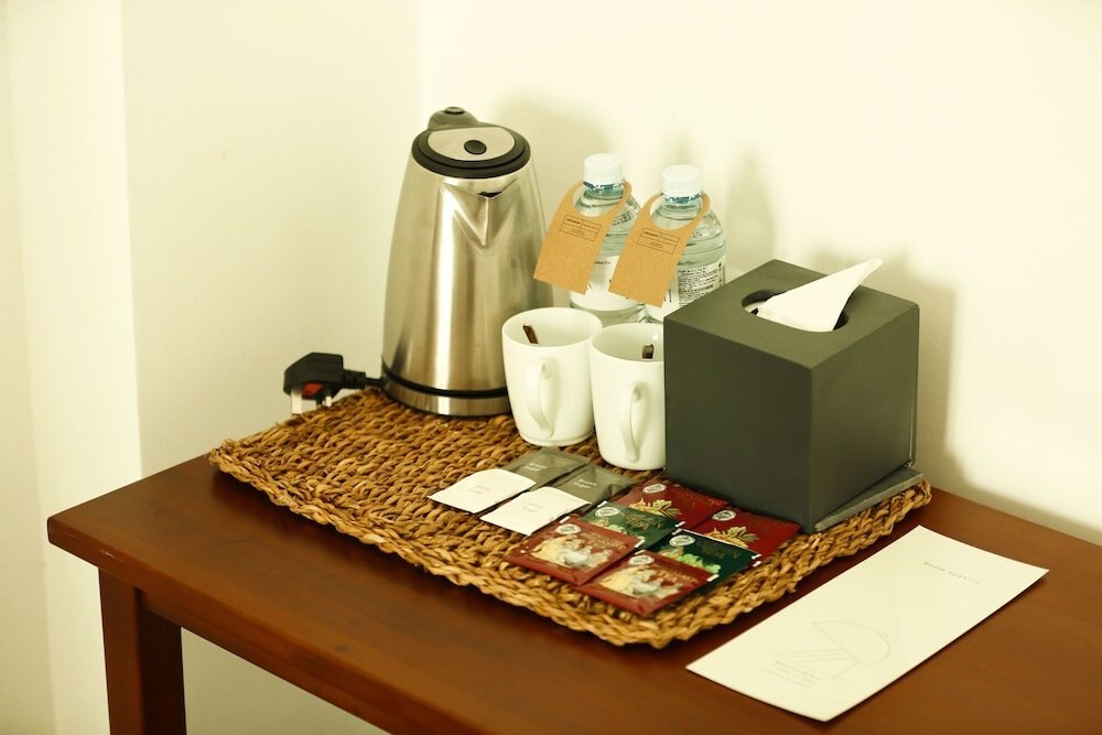 Morven Hotel Colombo Room Type - Premium Double Room, City View