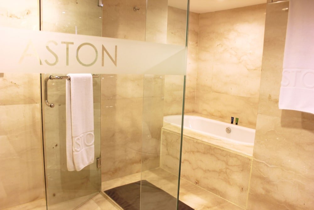 Aston Pluit Hotel & Residence Room Type - Suite