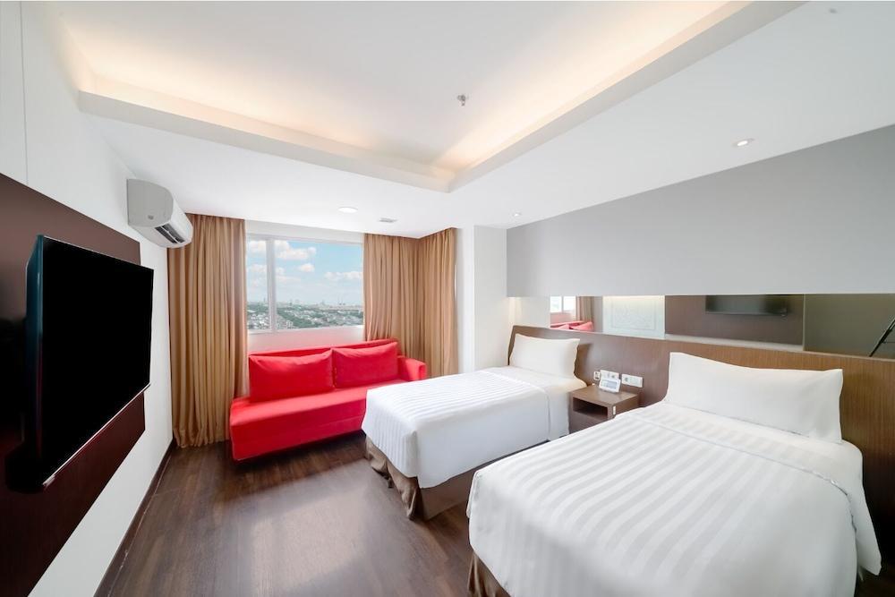 Aston Pluit Hotel & Residence Room Type - Deluxe Twin