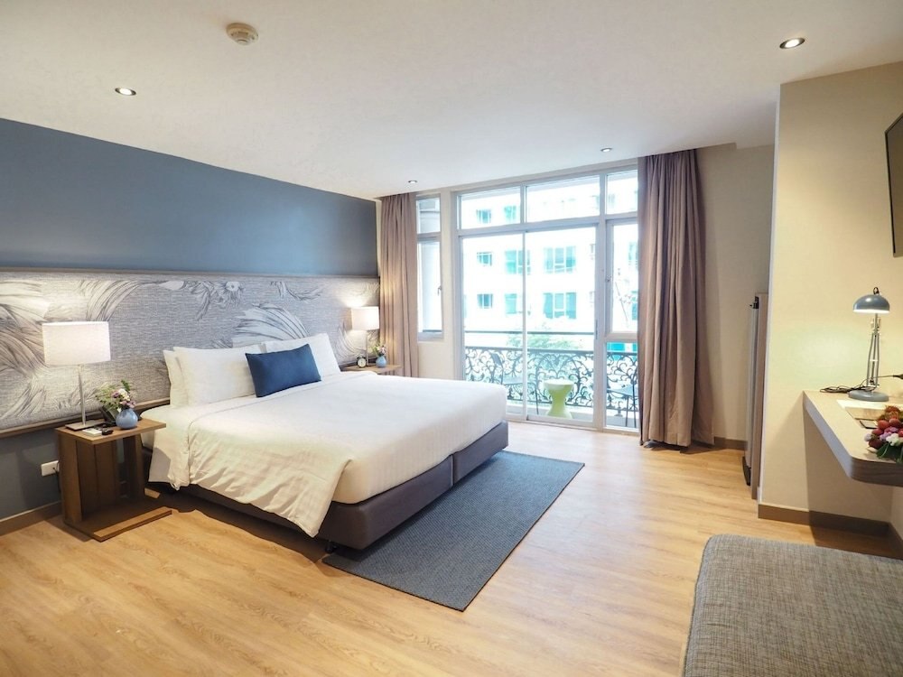 Asoke Residence Sukhumvit by UHG Room Type - Deluxe Suite with Kitchen Asoke Residence Sukhumvit by UHG Room Type - Deluxe Suite with Kitchen