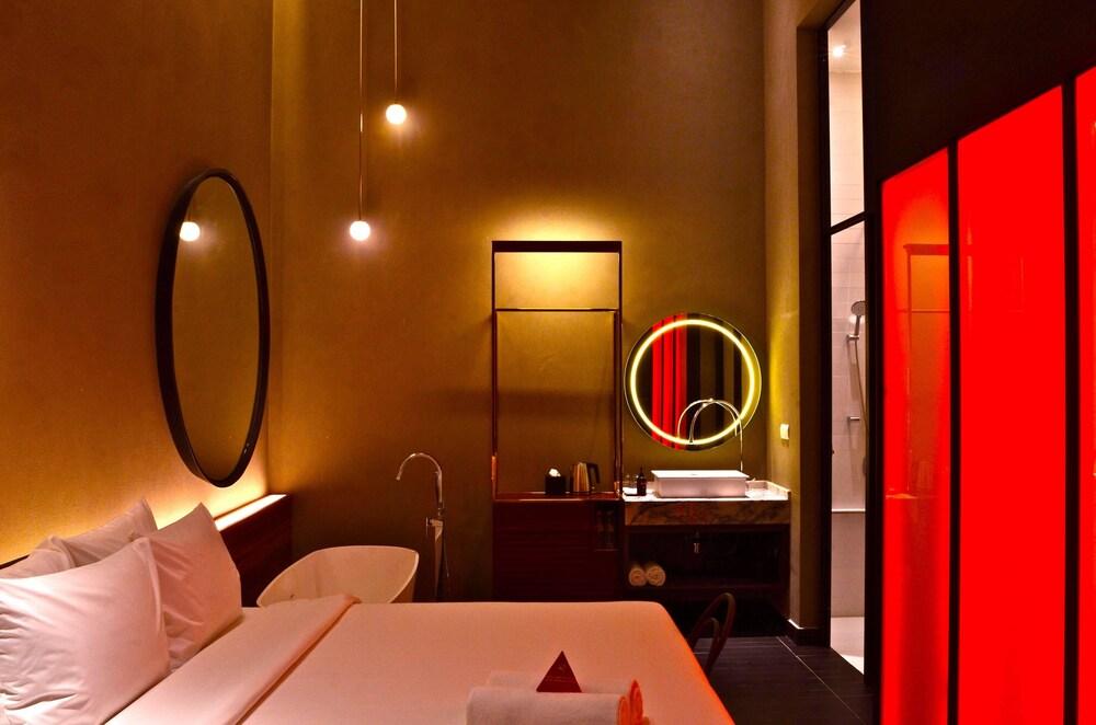 MOV Hotel Room Type - THE ALLURE