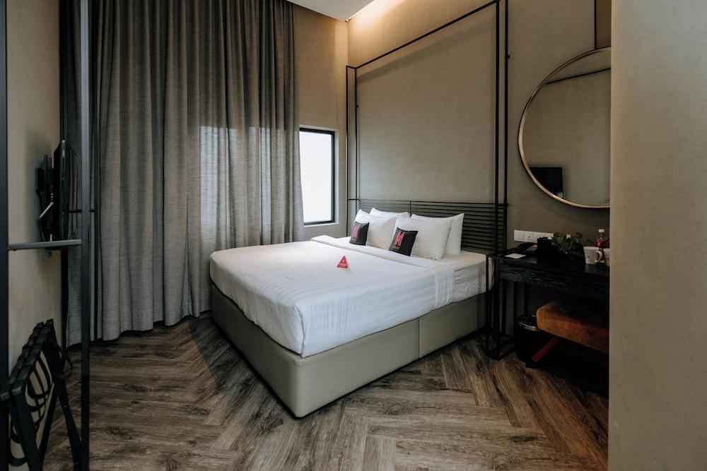 MOV Hotel Room Type - The Gemini & The King Connecting Room
