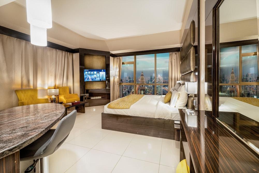 Gevora Hotel - World's Tallest 4 Star Room Type - Superior Room (Sheikh Zayed View)