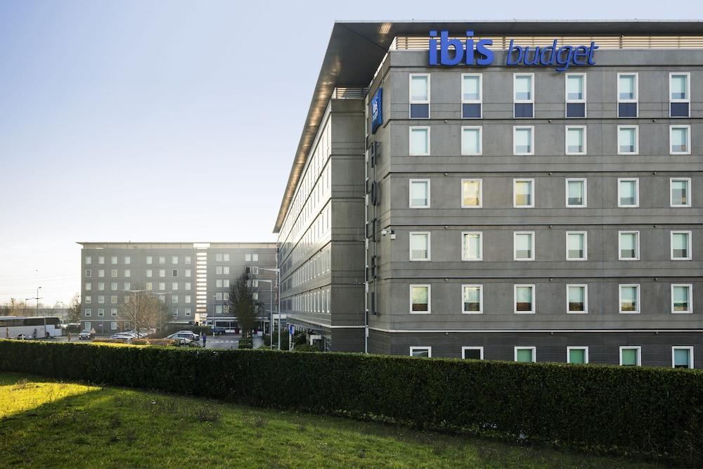 ibis budget Roissy CDG Paris Nord 2 - Tap to explore photos