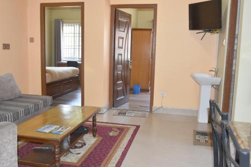 Shine Nepal Homestay - Tap to explore photos