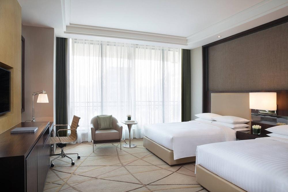 Courtyard by Marriott Shanghai Changfeng Park Room Type - Executive Room, 2 Double Beds