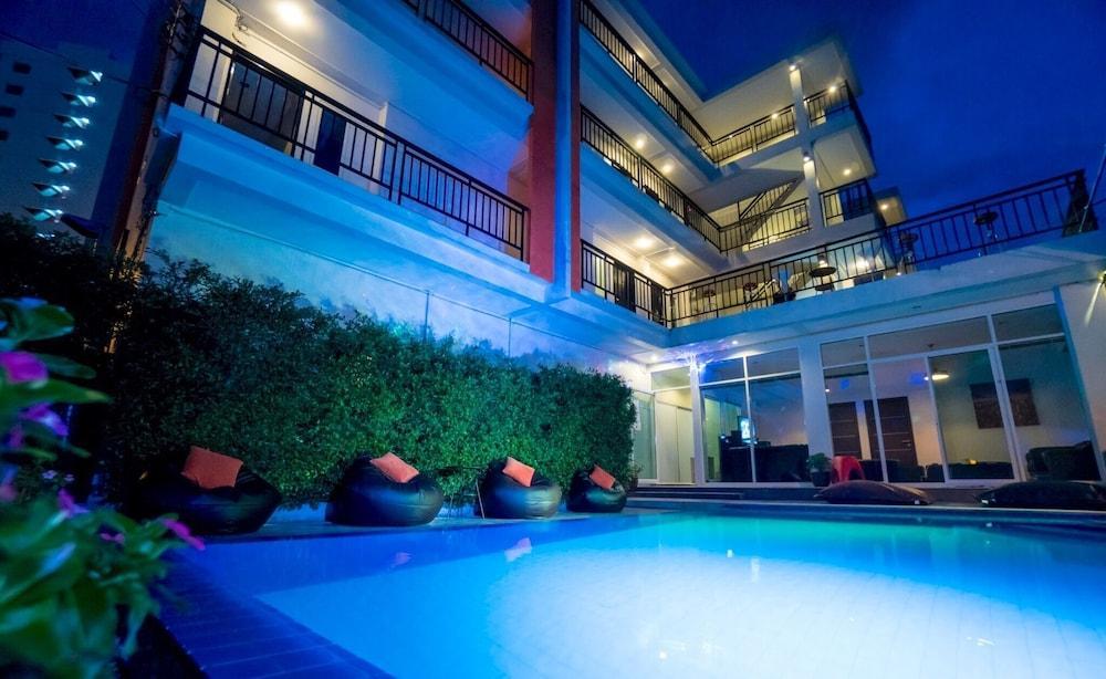 Villa Navin Resort Room Type - 18 Bedroom Villa with Private Pool Villa Navin Resort Room Type - 18 Bedroom Villa with Private Pool