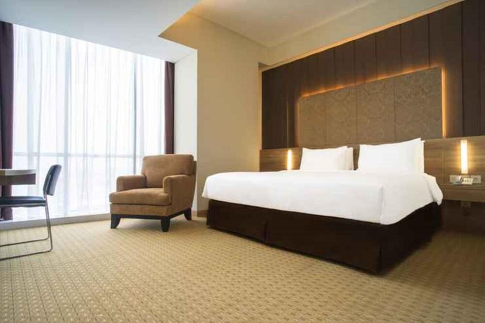 Grand G7 Hotel Kemayoran Room Type - Junior Suite