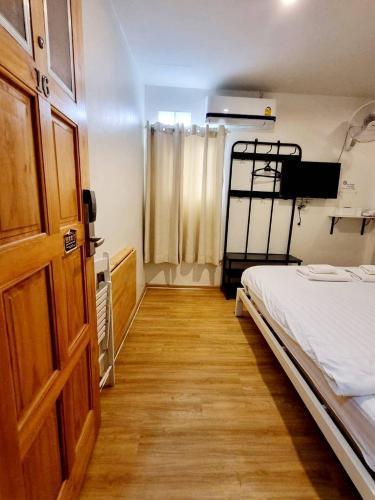 K Home Asok - Tap to explore photos