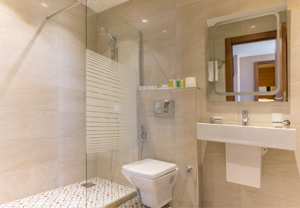 The Seventh Star Hotel Suites - Tap to explore photos
