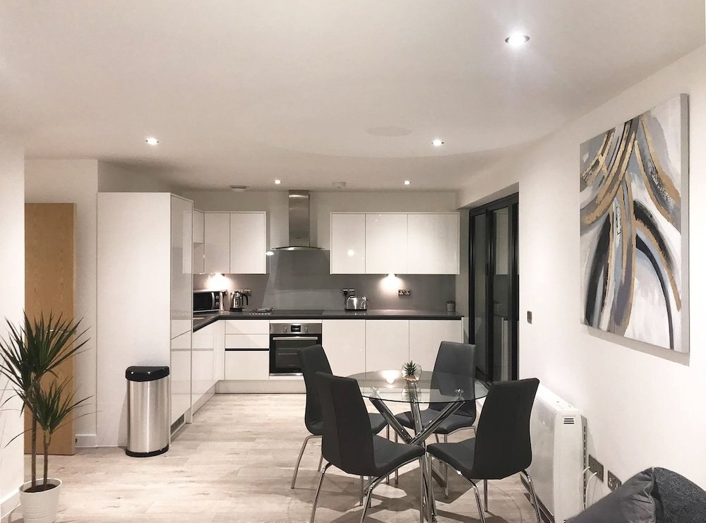 Morland House Apartments Room Type - Apartment, Private Bathroom (2 bedroom apartment )