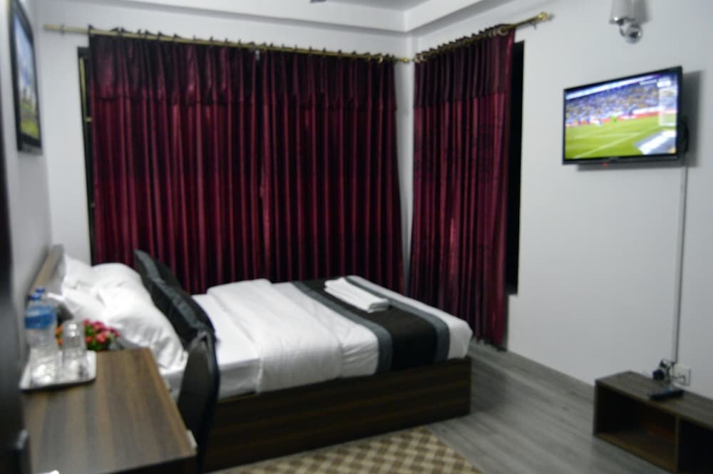 Nana Homes Room Type - Comfort Double Room, 1 Double Bed