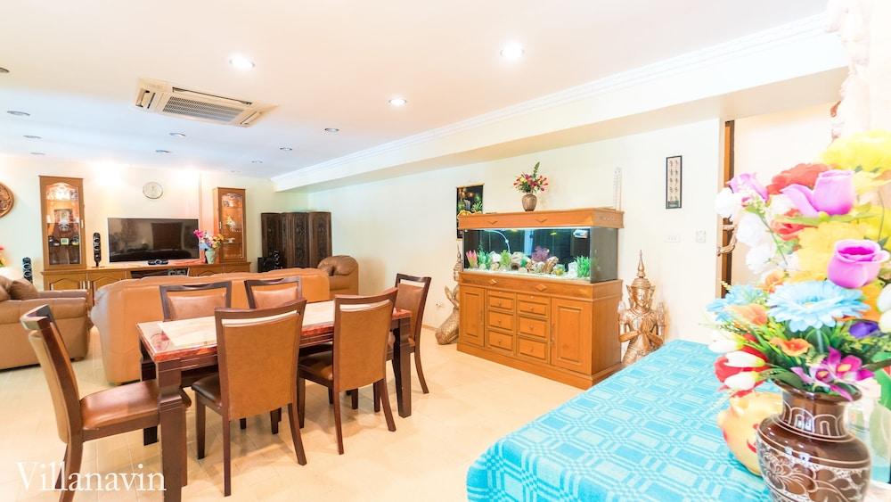 Villa Navin Premier Pool Villa Room Type - 5 Bedroom Villa Garden view with Private Pool Villa Navin Premier Pool Villa Room Type - 5 Bedroom Villa Garden view with Private Pool