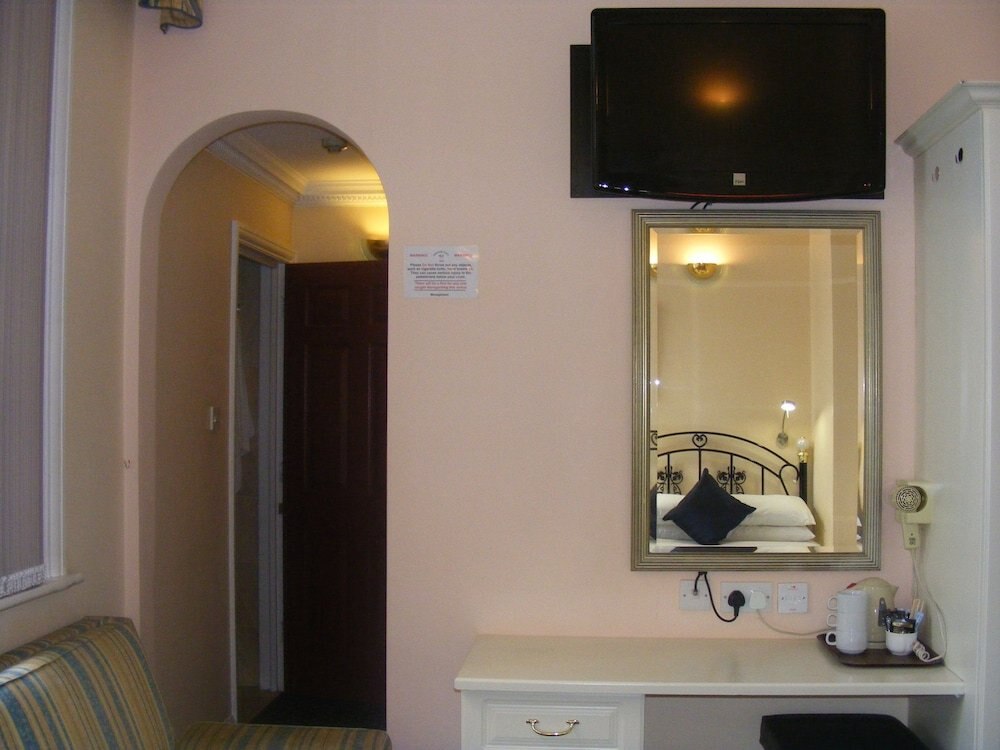 Mermaid Suite Hotel Room Type - Twin Room