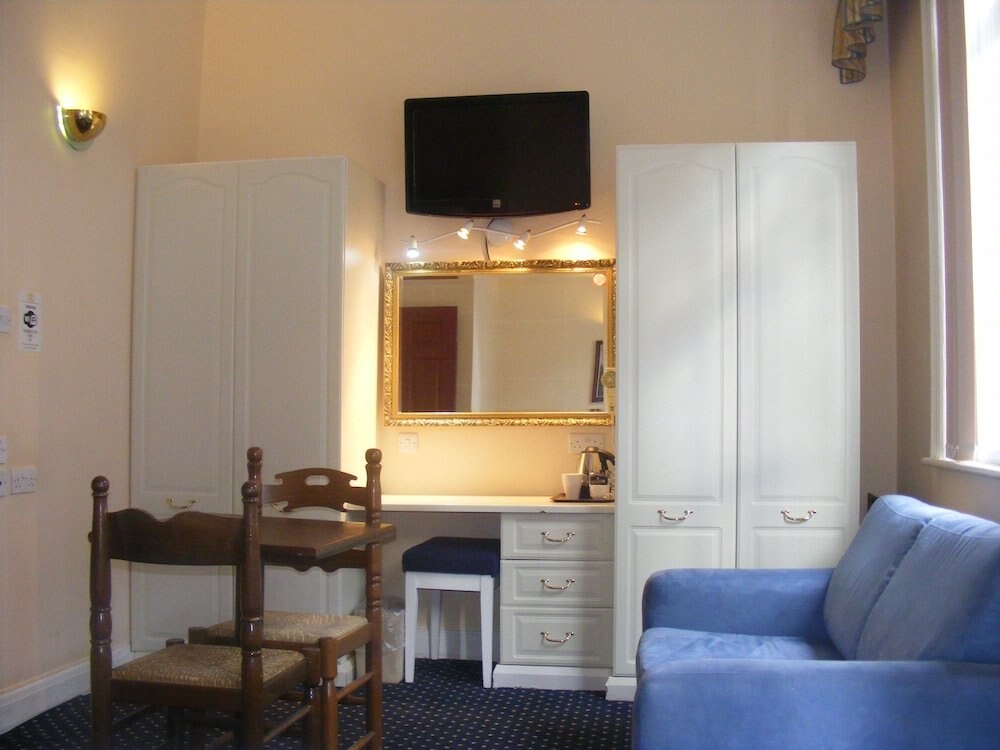 Mermaid Suite Hotel Room Type - Quadruple Room Mermaid Suite Hotel Room Type - Quadruple Room