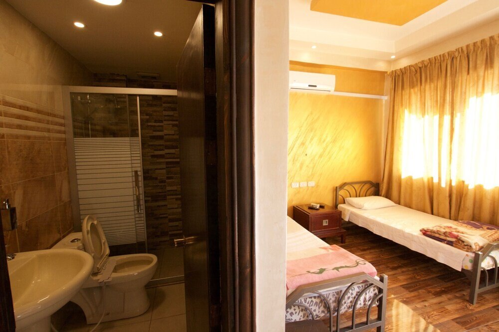 Sun Rise Hotel Room Type - Double Room, Private Bathroom
