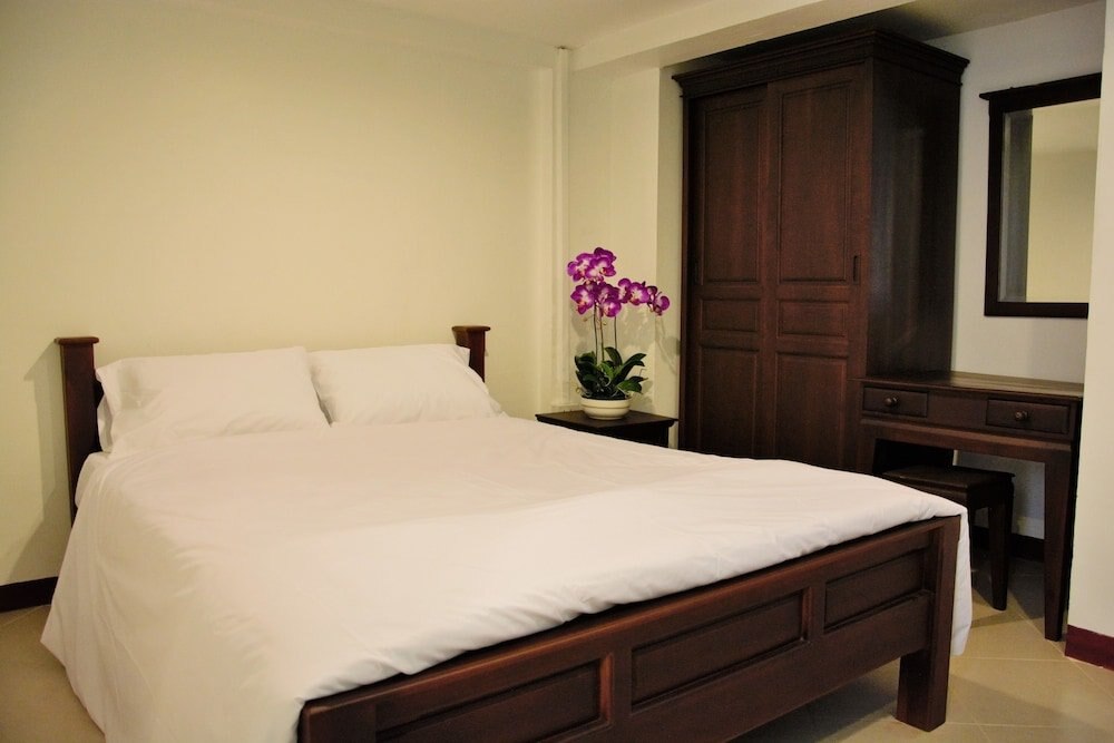 Seedling House Room Type - Standard Room, 1 Queen Bed