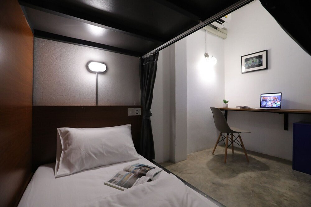 Apartment45 Hostel - Adults Only Room Type - Standard Twin Room with Shared Bathroom Apartment45 Hostel - Adults Only Room Type - Standard Twin Room with Shared Bathroom