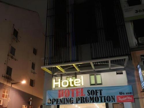 LoLex Hotel - Tap to explore photos