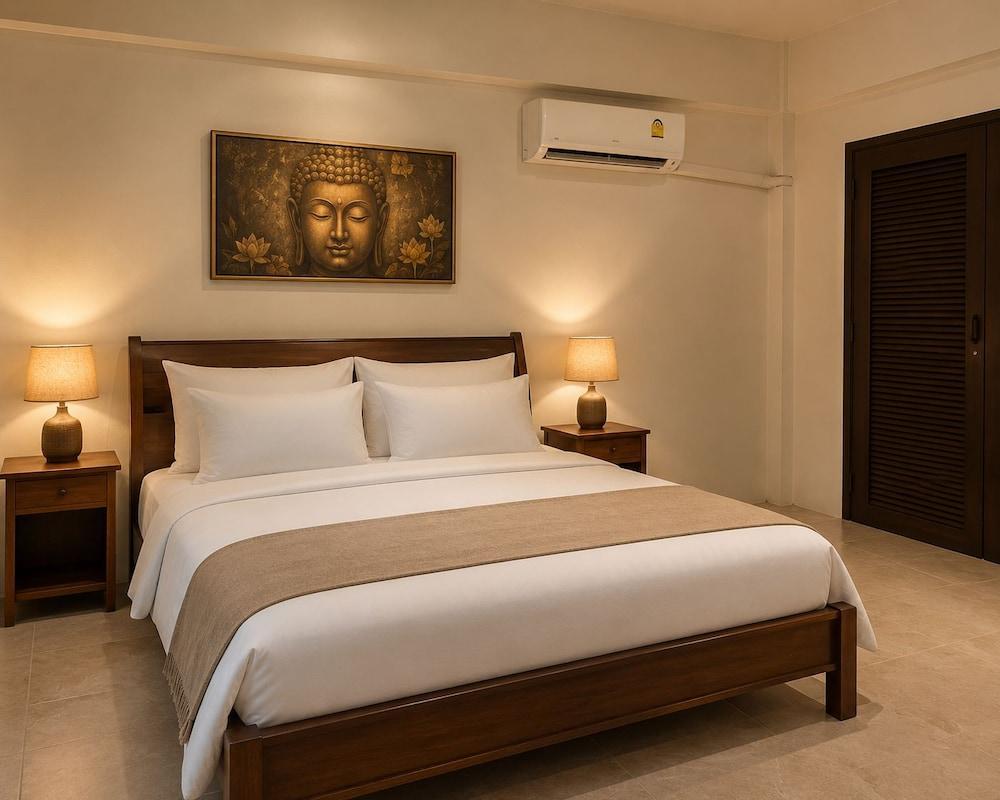 Shanti Lodge Phuket - Tap to explore photos