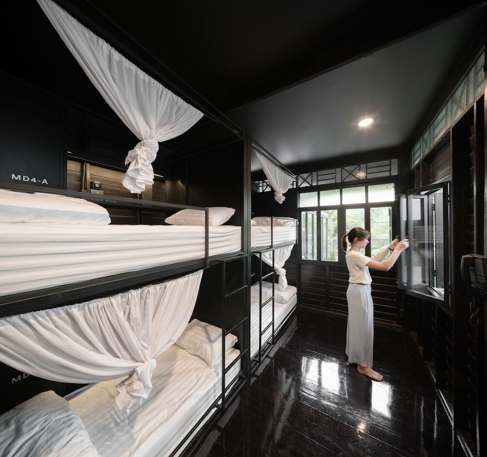 Kloem Hostel - Adults Only Room Type - 4-Bed Mixed Dormitory with Shared Bathroom