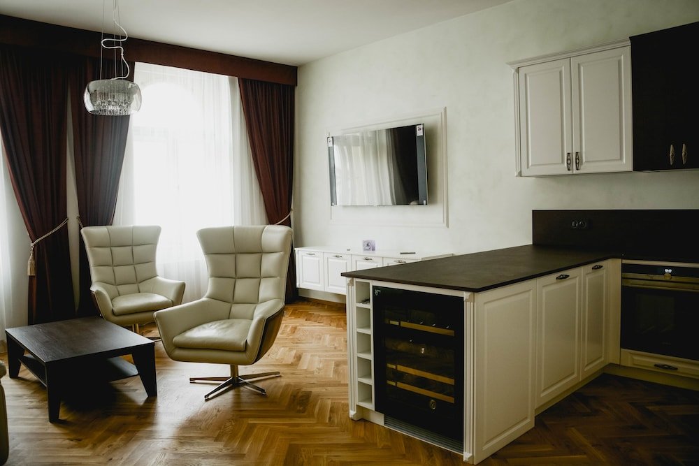 High Heaven Residence