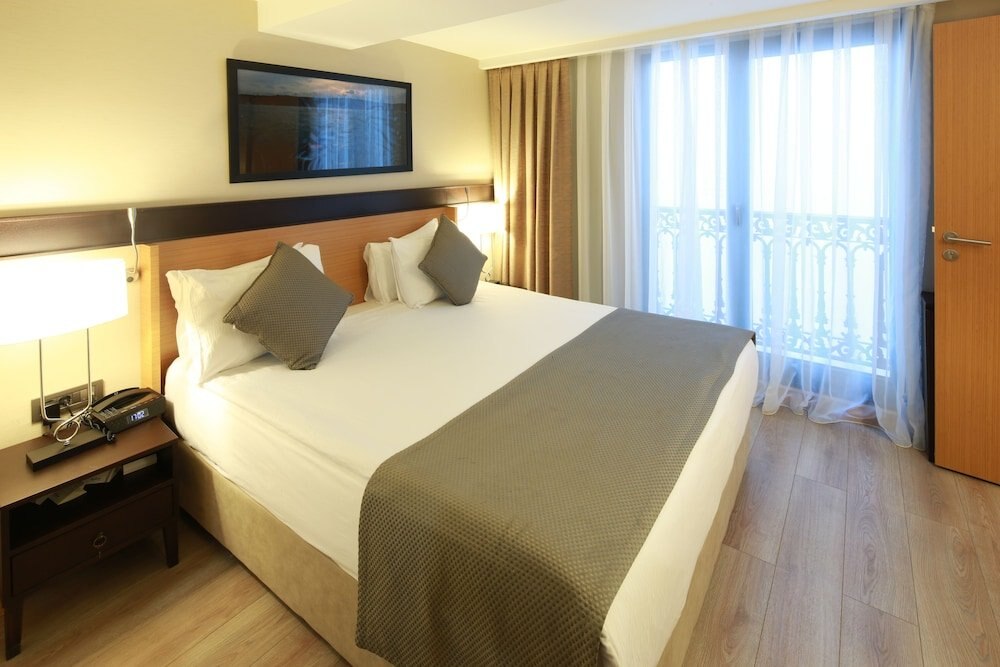 Port Bosphorus Hotel Room Type - Standard Room