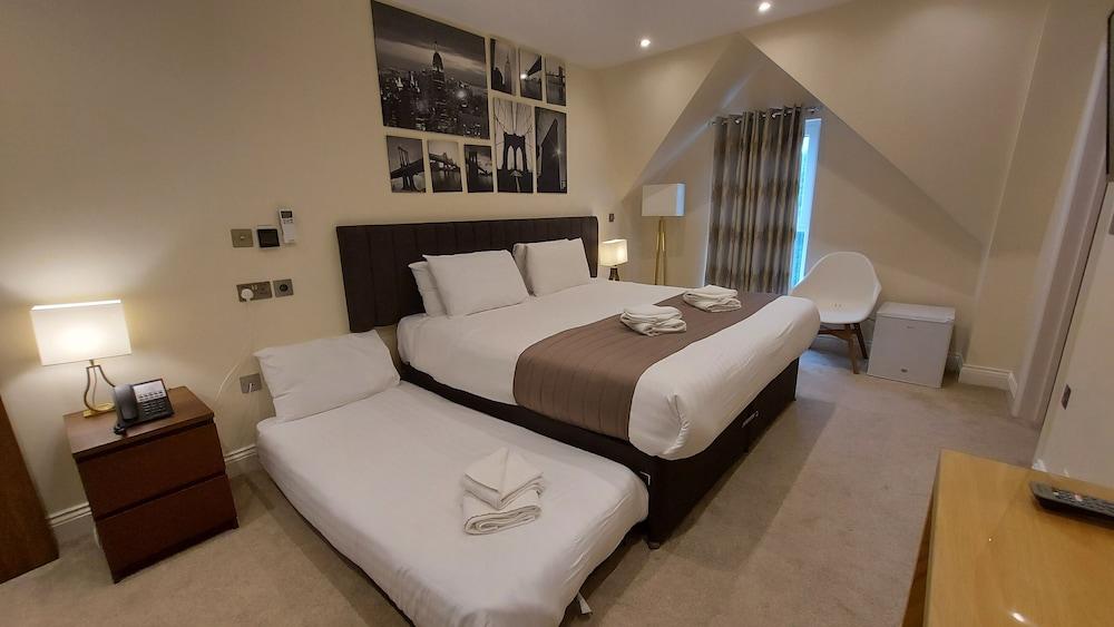 London Star Hotel Room Type - Executive King Room