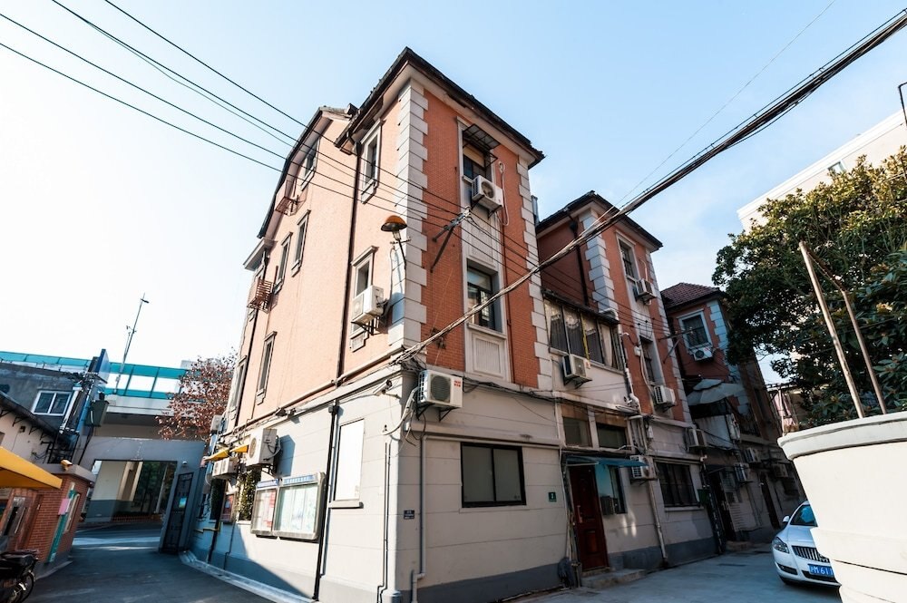 Qiyu Homestay - West Nanjing Road Branch - Tap to explore photos
