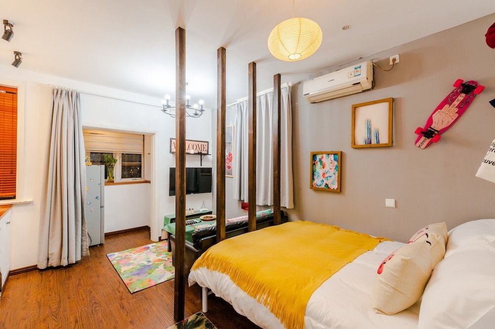 Qiyu Homestay - West Nanjing Road Branch - Tap to explore photos