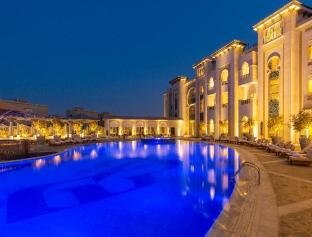 Ezdan Palace Hotel - Tap to explore photos