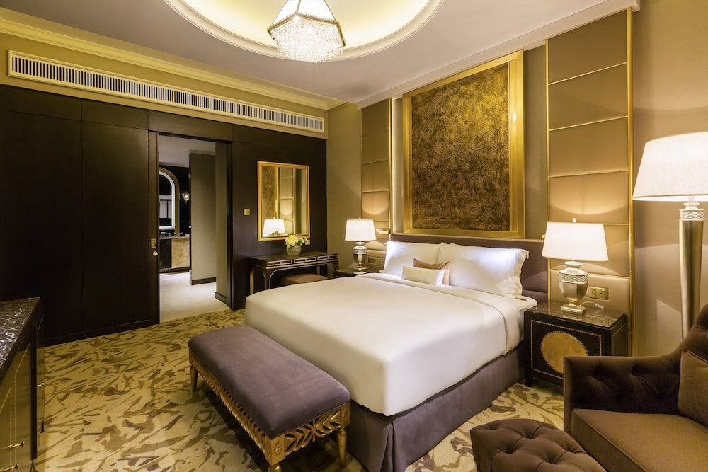 Ezdan Palace Hotel Room Type - Signature Suite, 1 King Bed (Palace)
