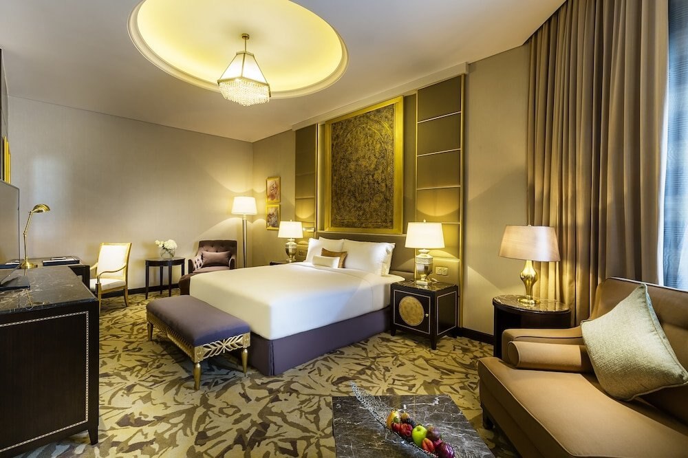 Ezdan Palace Hotel Room Type - Deluxe Room, 1 King Bed