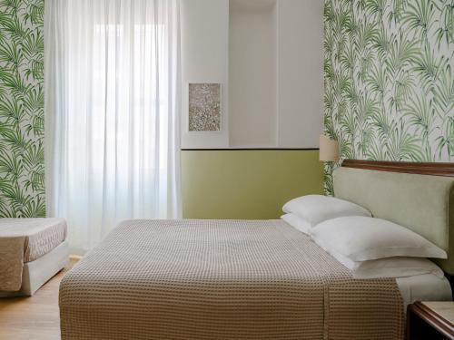 Hotel Riviera Room Type - Triple Room with Garden View Hotel Riviera Room Type - Triple Room with Garden View