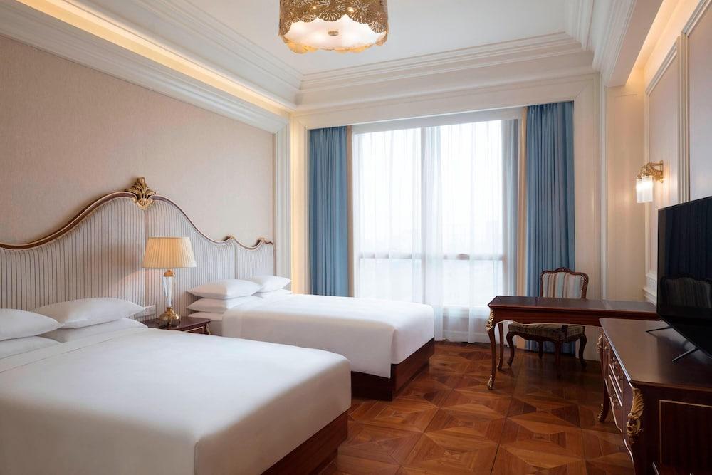 Delta Hotel by Marriott Shanghai Baoshan Room Type - Room, 2 Double Beds, City View